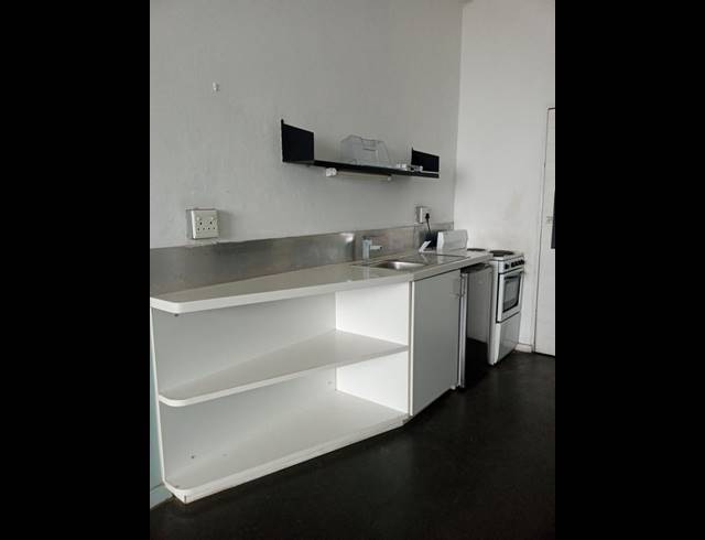 1 BEDROOM APARTMENT FOR SALE IN MABONENG